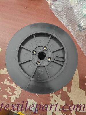 B74635 Spools of edge thread